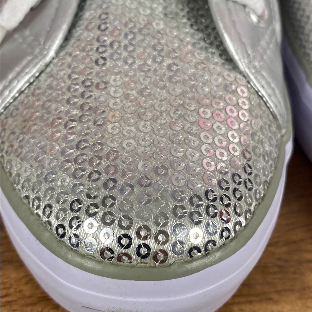 Gotta Flurt Disco 11 Metallic Silver Sequin Low-Top Dance Canvas Sneakers Sz 9 - Picture 7 of 13